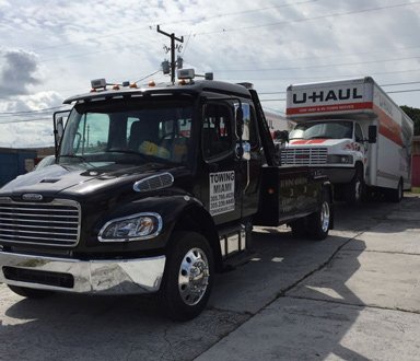 Get Your Big Truck Towed in miami